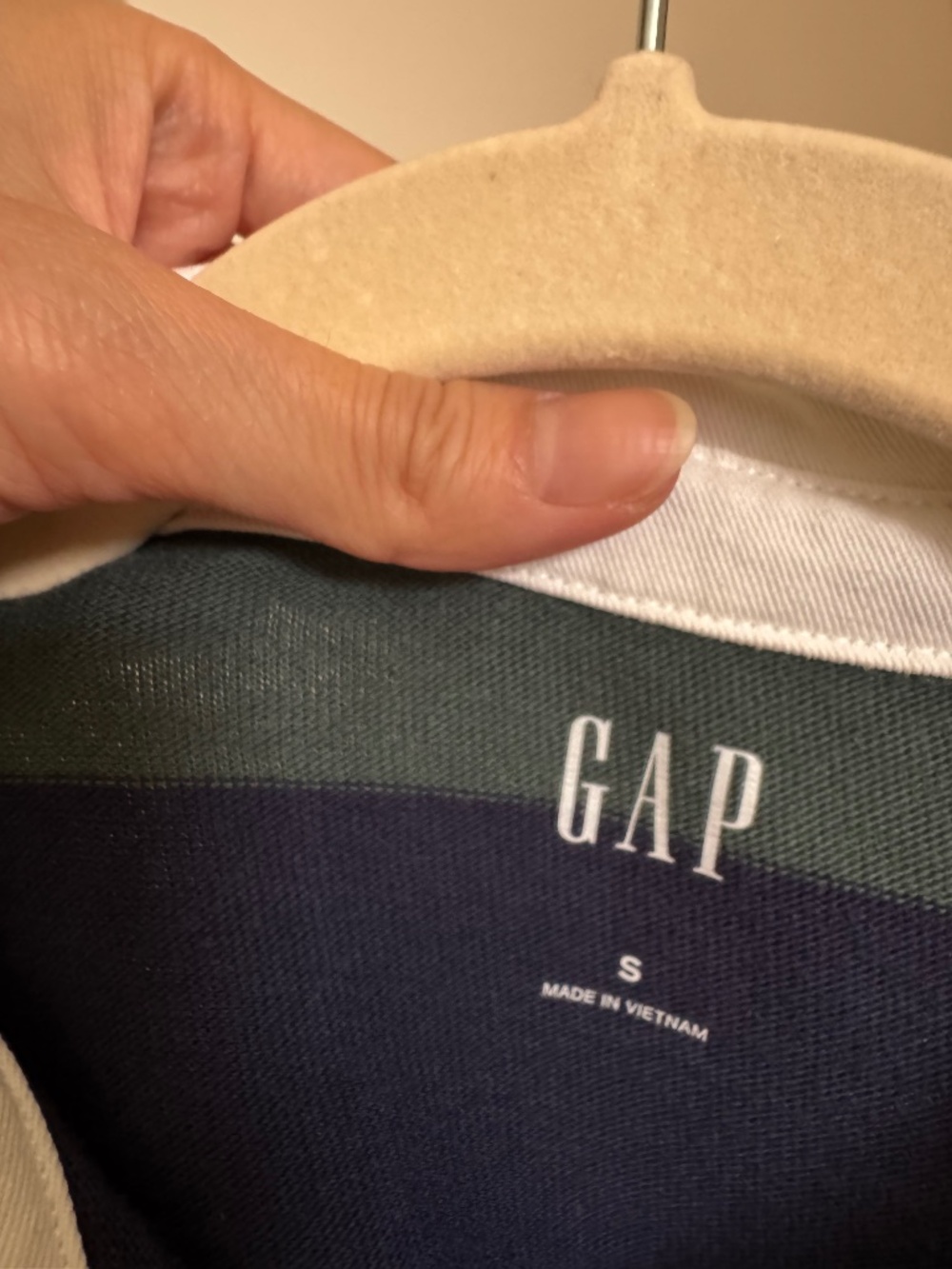 GAP Cropped Rugby Polo Shirt (S) - Picture 4 of 4